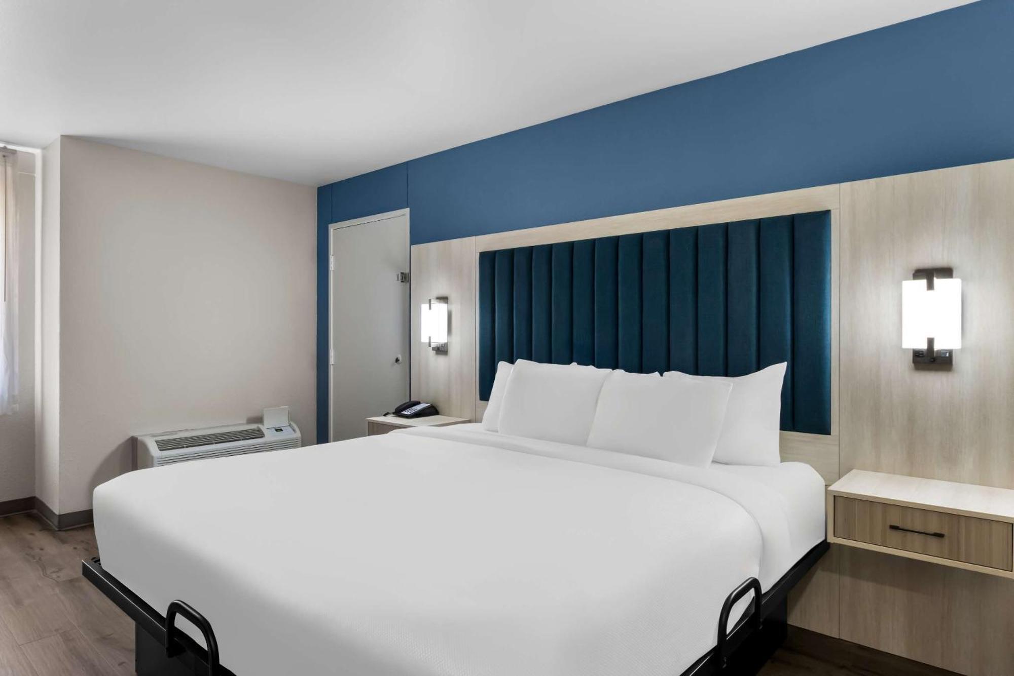 Park Inn By Radisson San Antonio Exterior foto